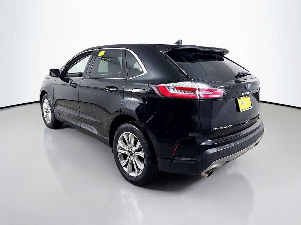 Certified 2024 Ford Edge Titanium image 3