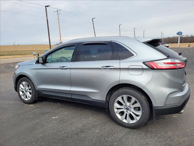 Certified 2020 Ford Edge Titanium image 4