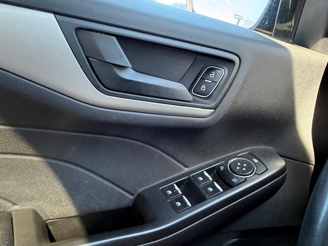 Certified 2022 Ford Escape SE w/ SE Sport Appearance Package AWD/4WD image 31