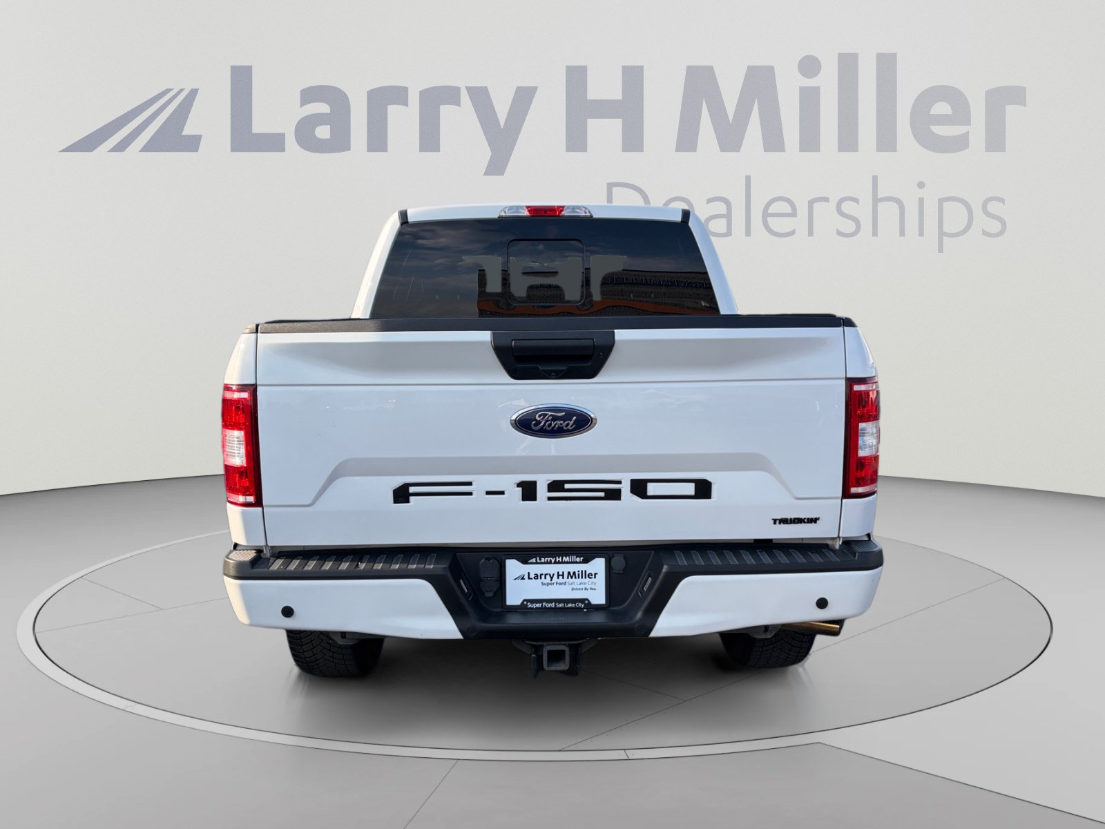 Certified 2020 Ford F150 XLT w/ Equipment Group 302A Luxury AWD/4WD image 4