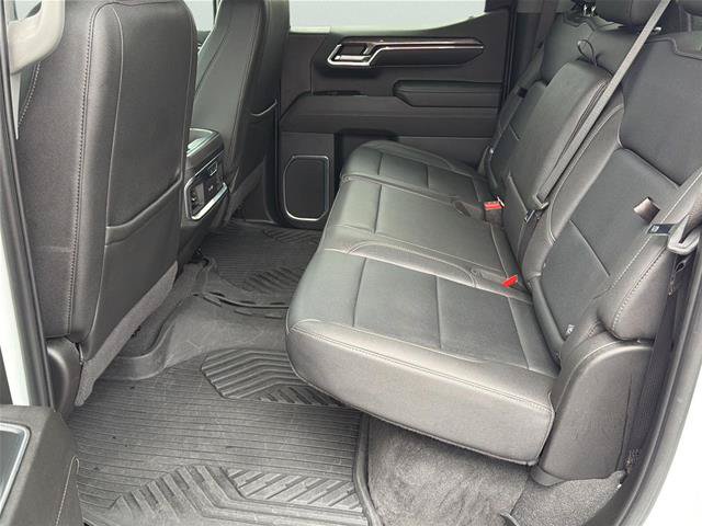 Used 2024 Chevrolet Silverado 1500 LTZ AWD/4WD image 18