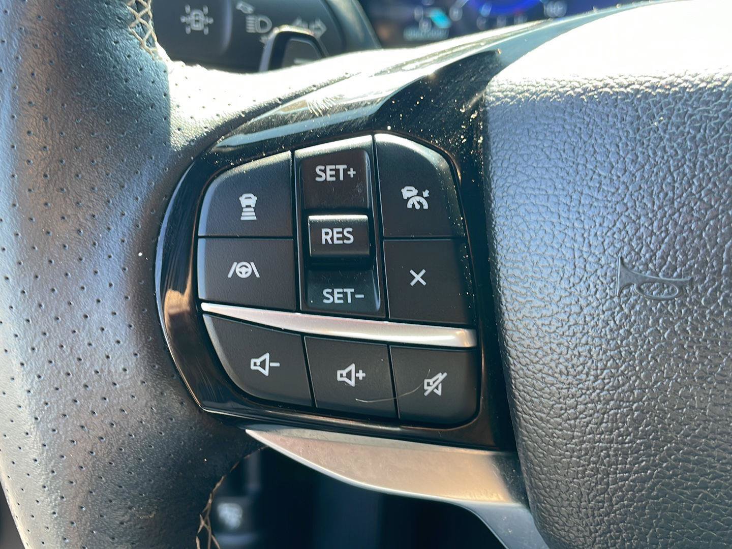Certified 2023 Ford Explorer ST w/ Equipment Group 401A AWD/4WD image 15