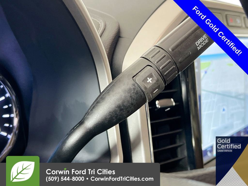 Certified 2022 Ford F350 Lariat w/ Chrome Package image 10