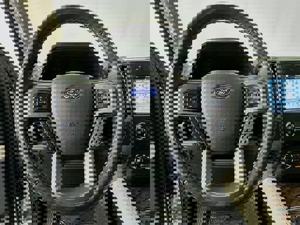 Certified 2018 Ford Expedition Platinum image 16