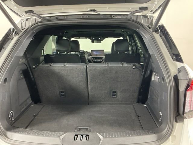 Certified 2025 Ford Explorer ST AWD/4WD image 32