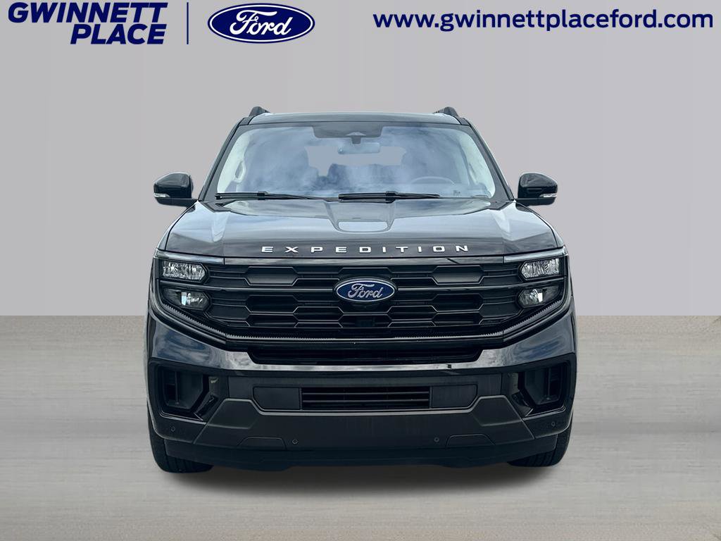 Certified 2025 Ford Expedition Active RWD image 2