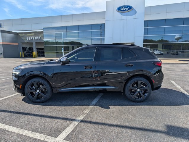 Used 2021 Buick Envision Essence w/ Sport Touring Package FWD image 2