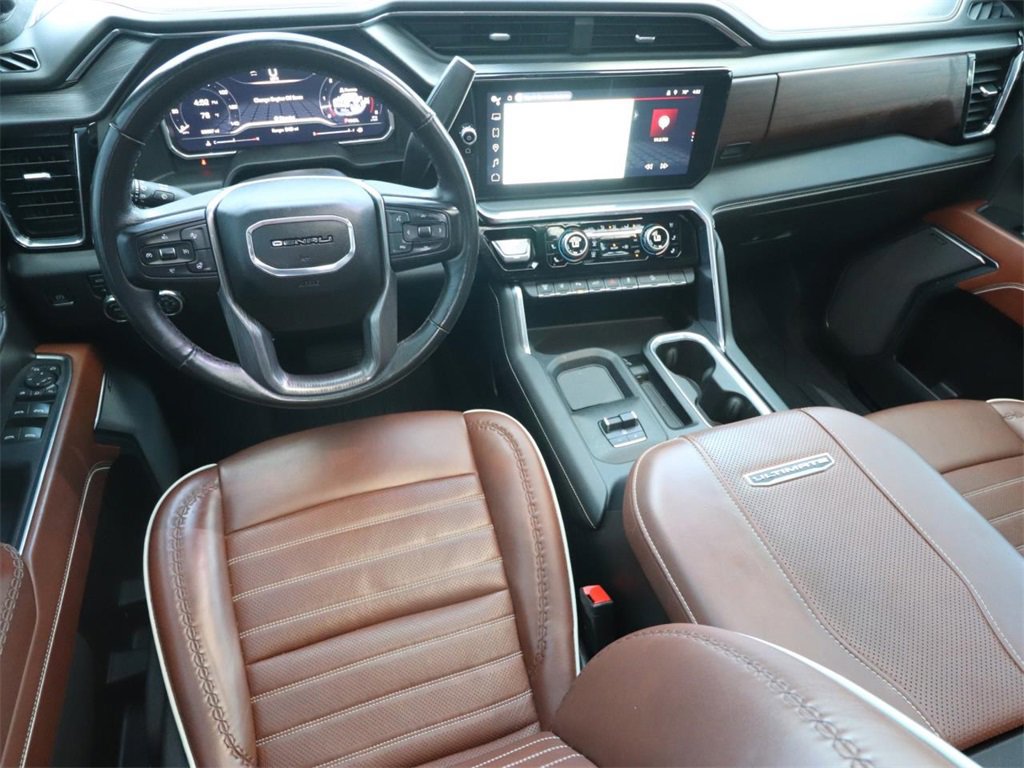 Used 2024 GMC Sierra 3500 Denali Ultimate image 12