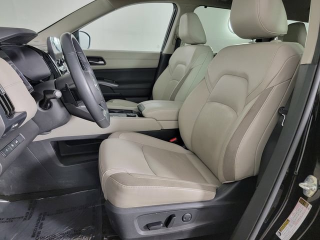 Used 2023 Nissan Pathfinder SL w/ SL Premium Package AWD/4WD image 11