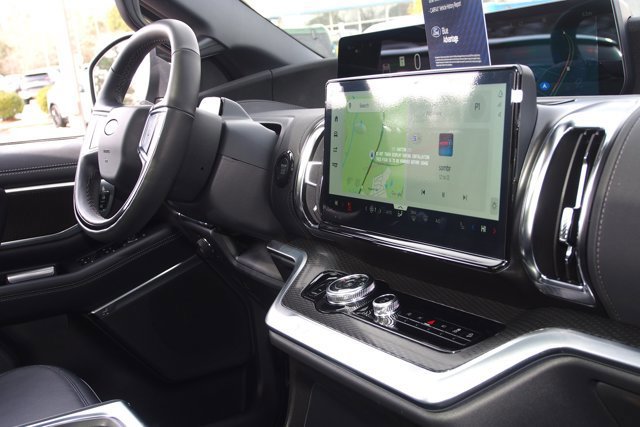 Certified 2025 Ford Expedition Max Platinum w/ Stealth Performance Package image 10