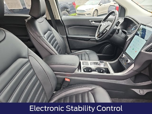 Certified 2024 Ford Edge SEL AWD/4WD image 12