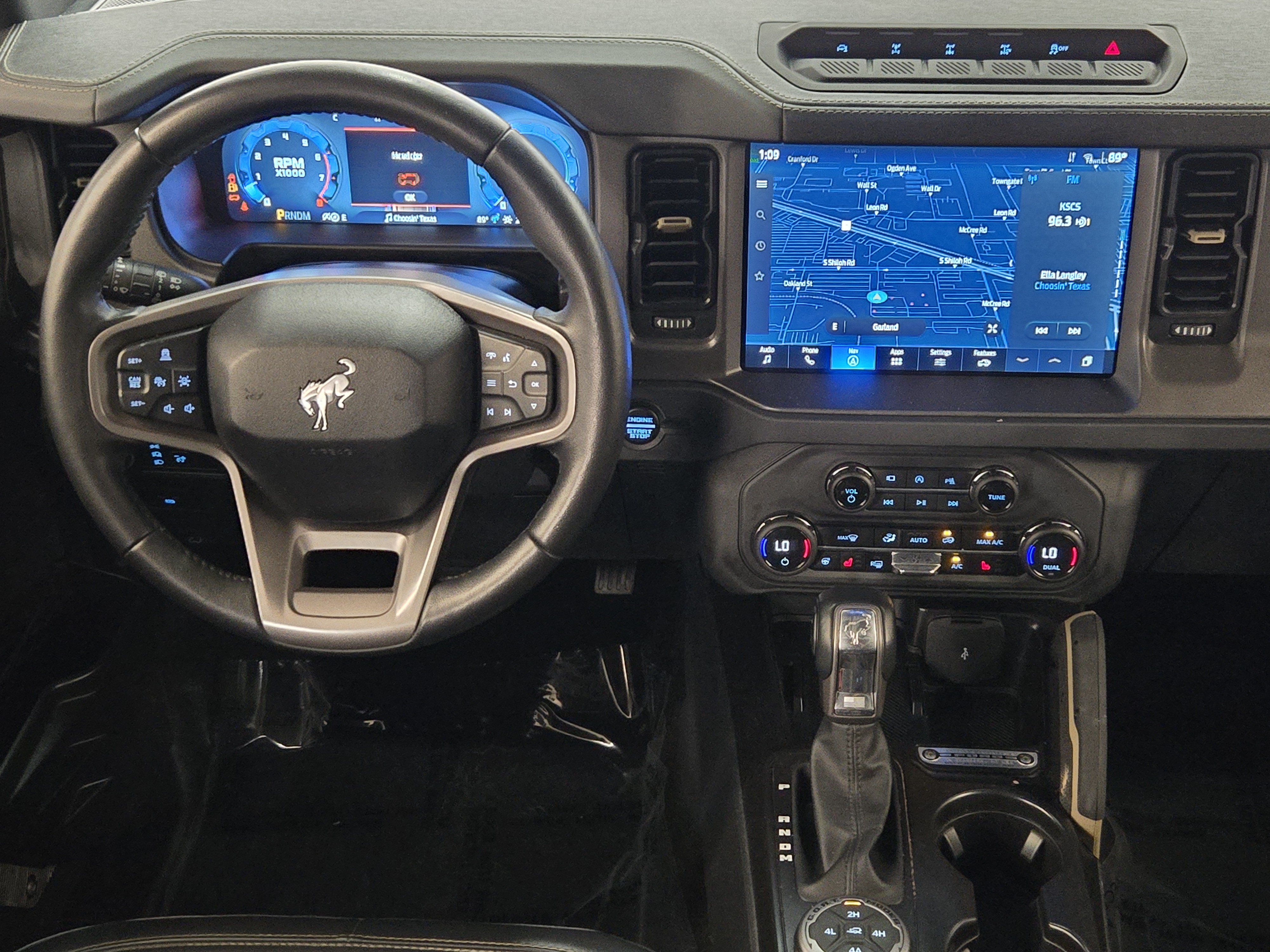 Certified 2025 Ford Bronco Badlands AWD/4WD image 26