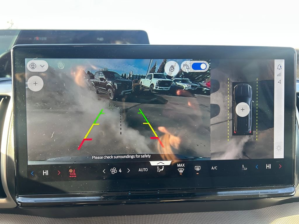 Certified 2025 Ford Expedition Active image 29