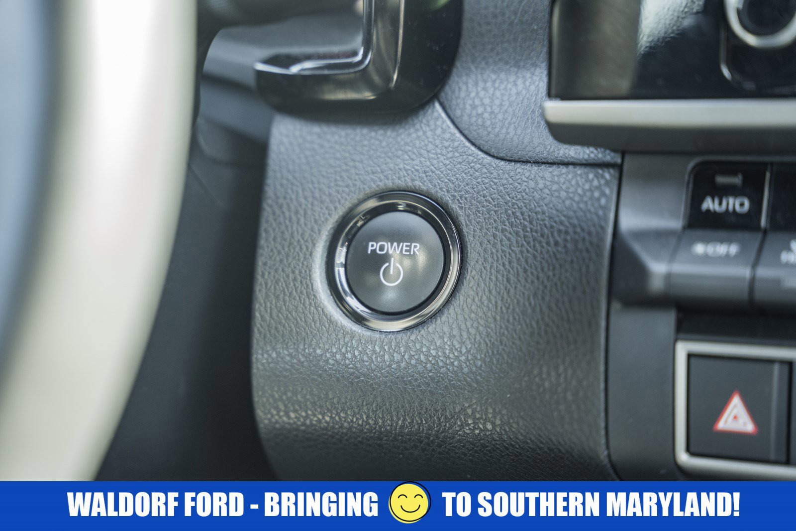 Used 2025 Toyota Camry SE image 23