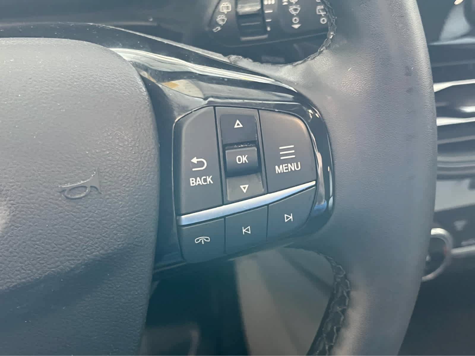 Certified 2024 Ford Escape Active AWD/4WD image 27