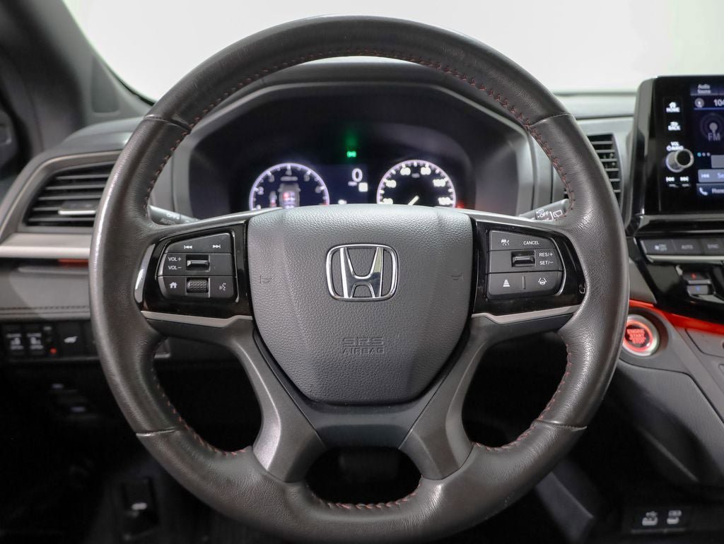 Used 2025 Honda Odyssey Sport-L image 11
