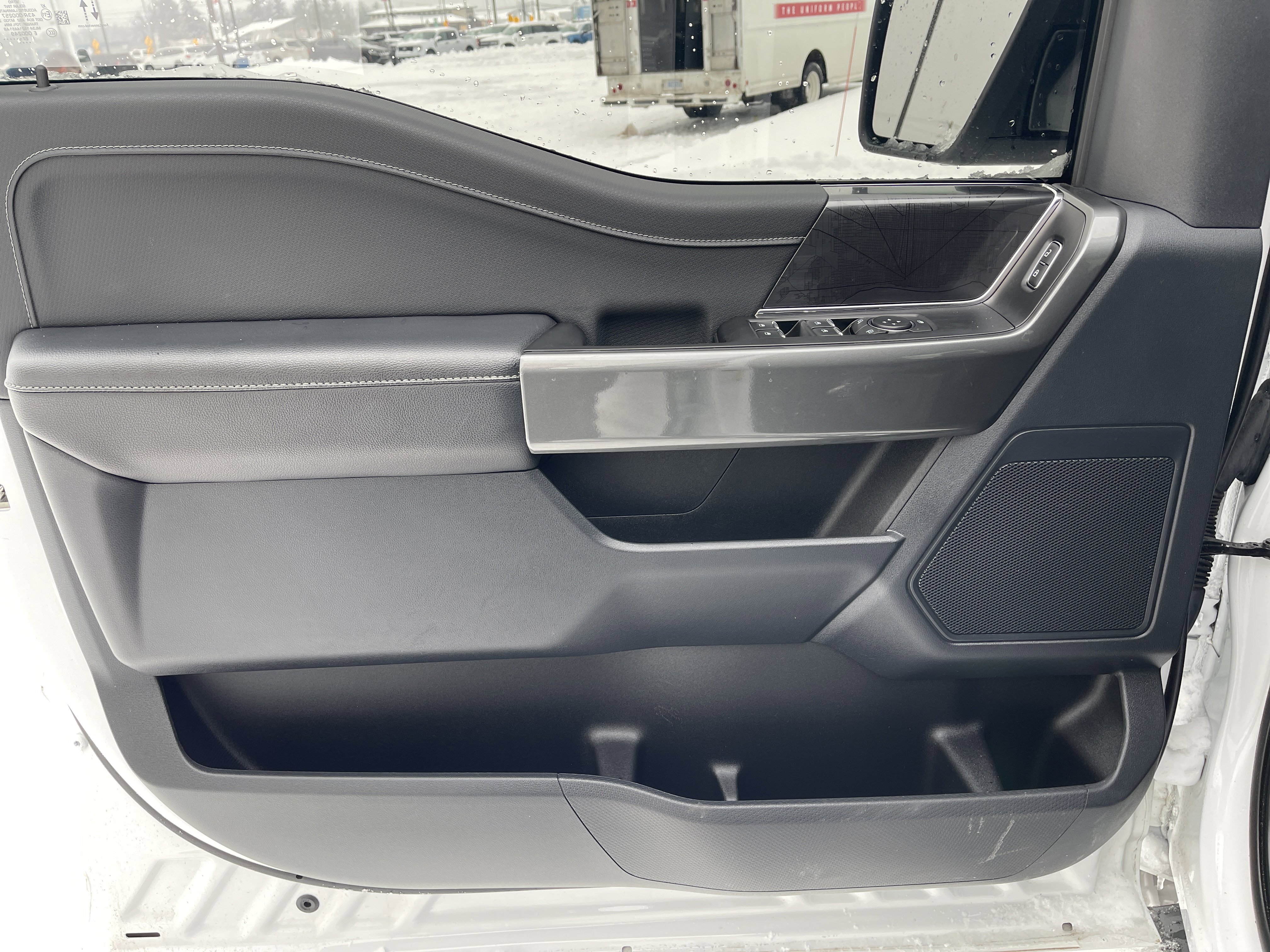 Certified 2022 Ford F150 XLT w/ Equipment Group 302A High image 13