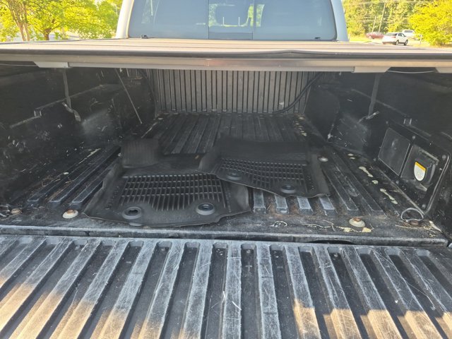 Used 2021 Toyota Tacoma TRD Off-Road w/ Technology Package AWD/4WD image 31