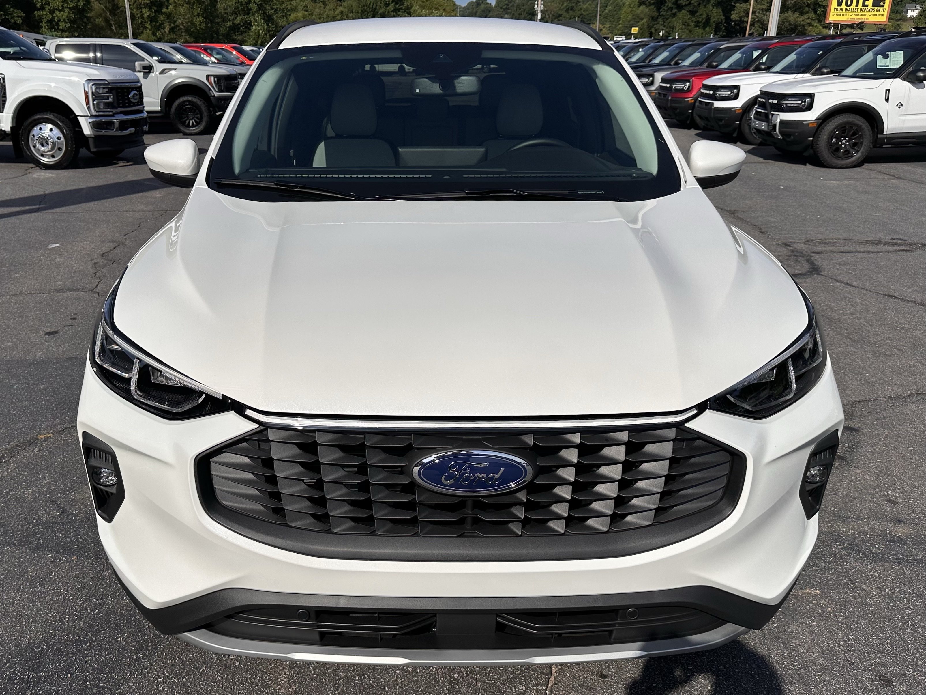 Certified 2026 Ford Escape Platinum w/ Equipment Group 601A AWD/4WD image 3