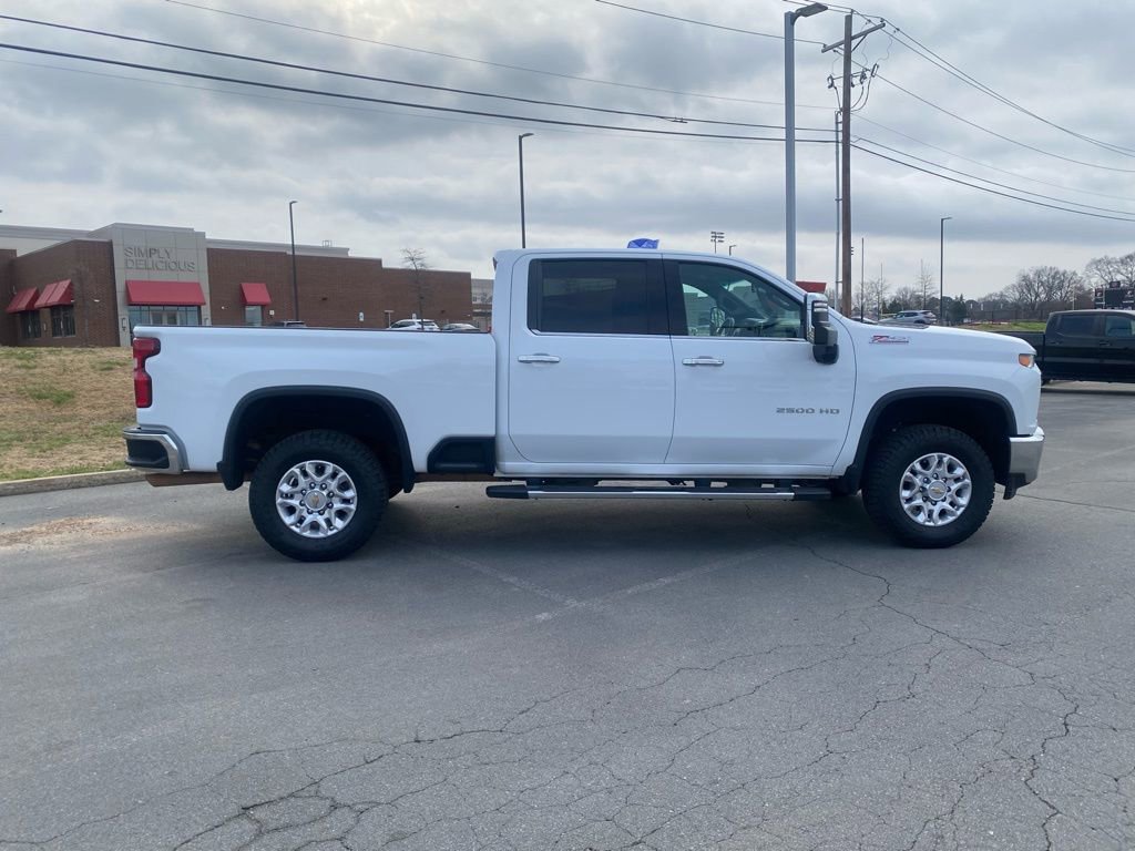 Used 2022 Chevrolet Silverado 2500 LTZ w/ LTZ Convenience Package image 6
