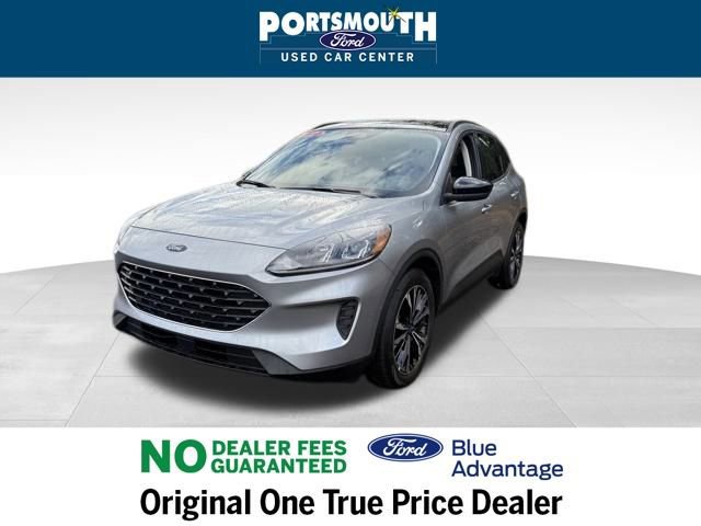 Certified 2022 Ford Escape SE w/ SE Sport Appearance Package image 8