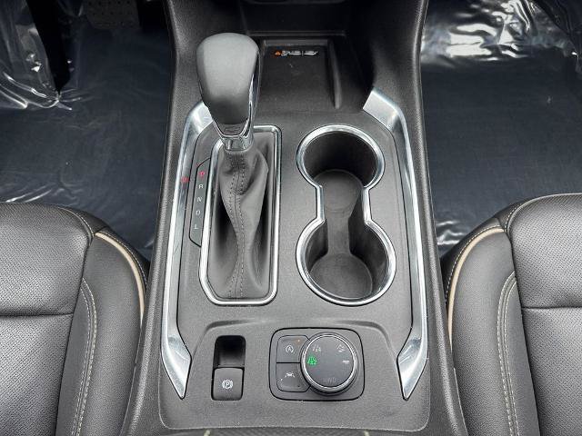 Used 2023 Chevrolet Traverse Premier w/ LPO, Floor Liner Package AWD/4WD image 18