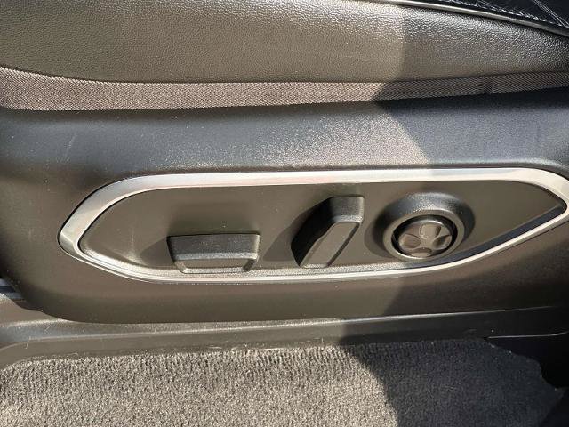 Used 2024 Jeep Wagoneer L 4WD w/ Premium Group I image 13