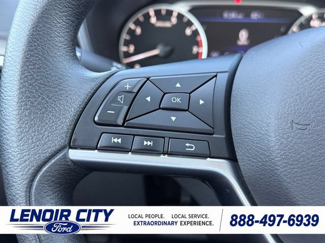 Used 2025 Nissan Altima 2.5 SV FWD image 20