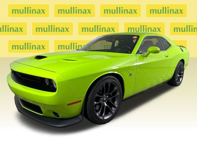 Used 2023 Dodge Challenger R/T Scat Pack w/ Plus Package RWD image 15