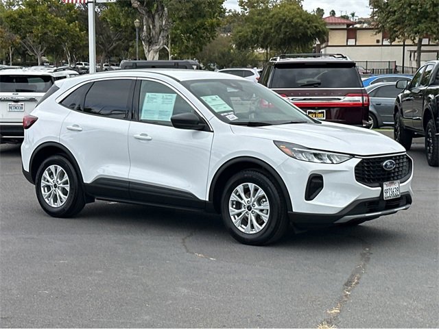 Certified 2024 Ford Escape Active image 7