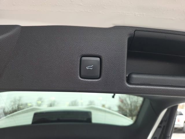 Certified 2025 Ford Escape ST-Line w/ Tech Pack #1 image 13