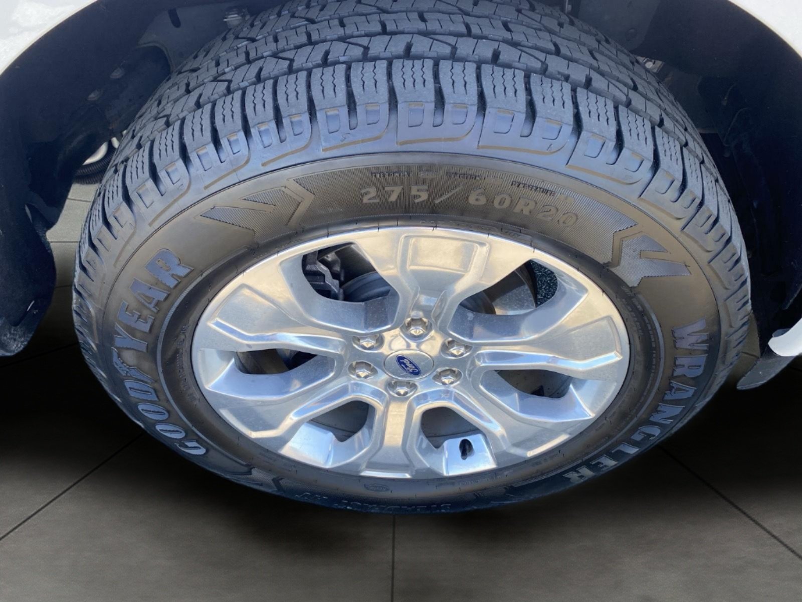 Certified 2023 Ford F150 Platinum w/ Equipment Group 701A High AWD/4WD image 4