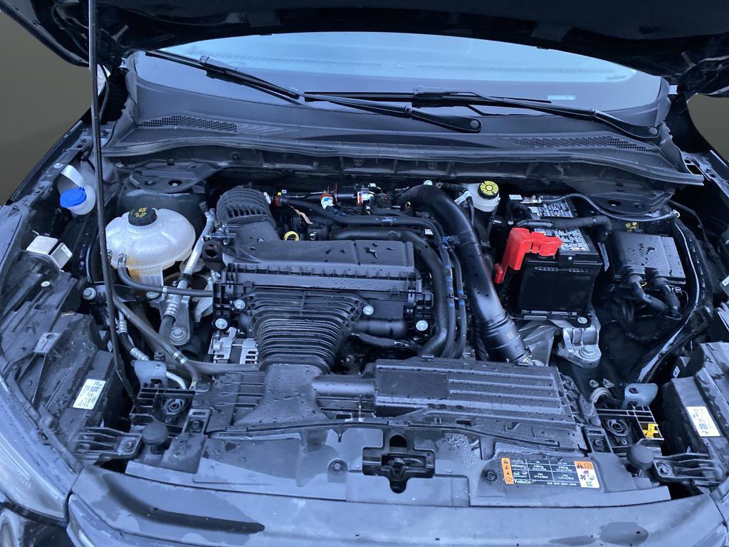 Certified 2025 Ford Escape Platinum image 49