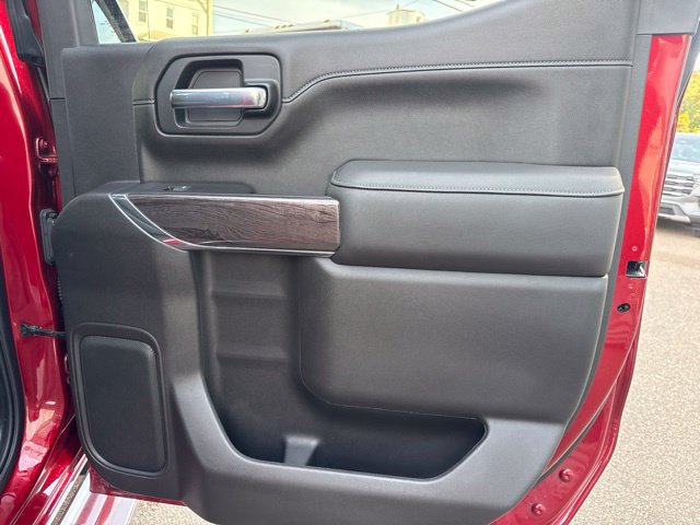 Used 2022 Chevrolet Silverado 1500 LTZ AWD/4WD image 36