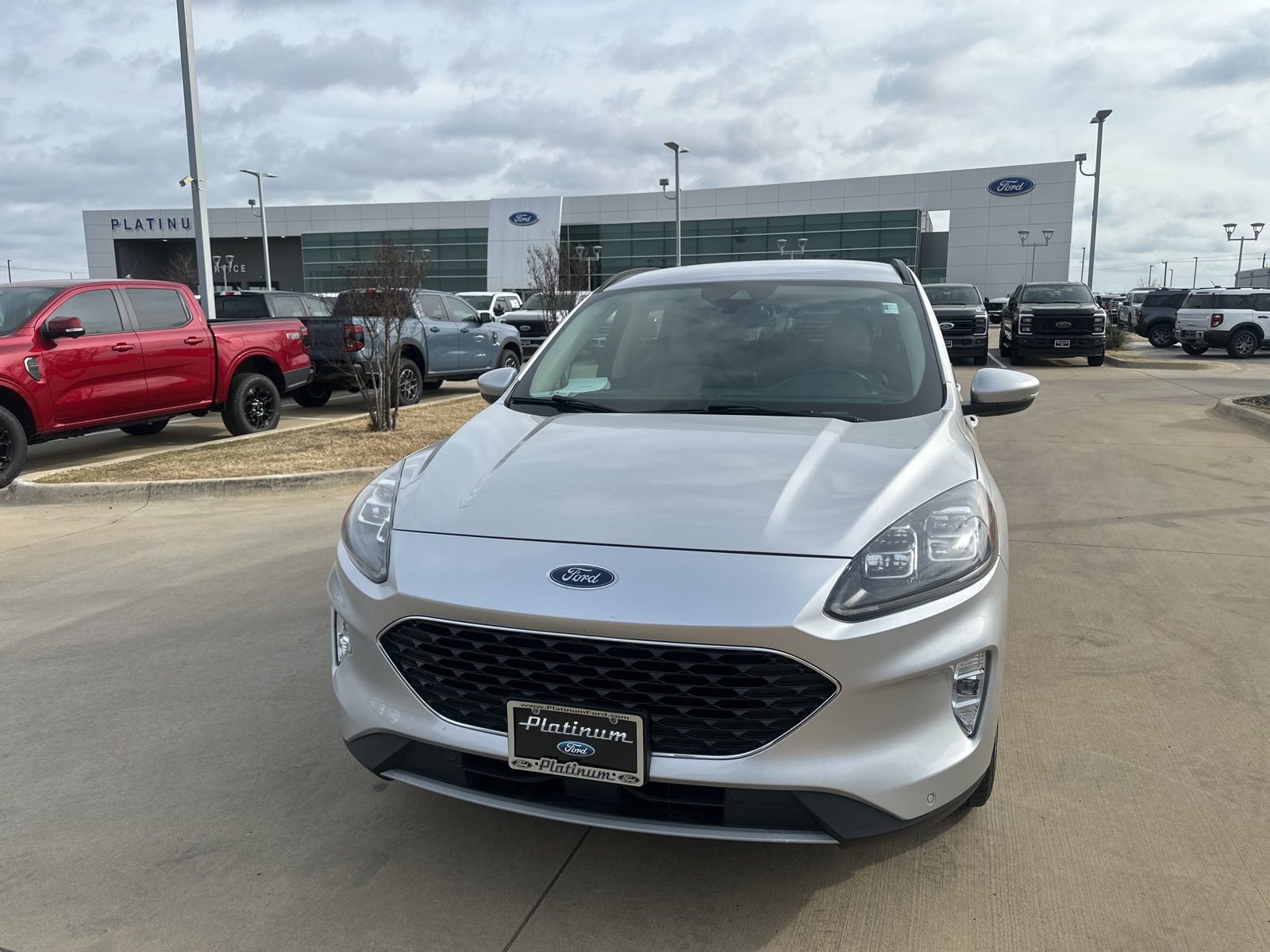 Certified 2020 Ford Escape Titanium image 2