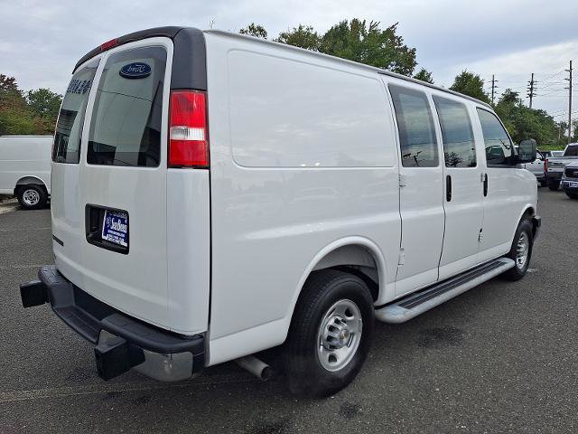 Used 2025 Chevrolet Express 2500 w/ Driver Convenience Package RWD image 6