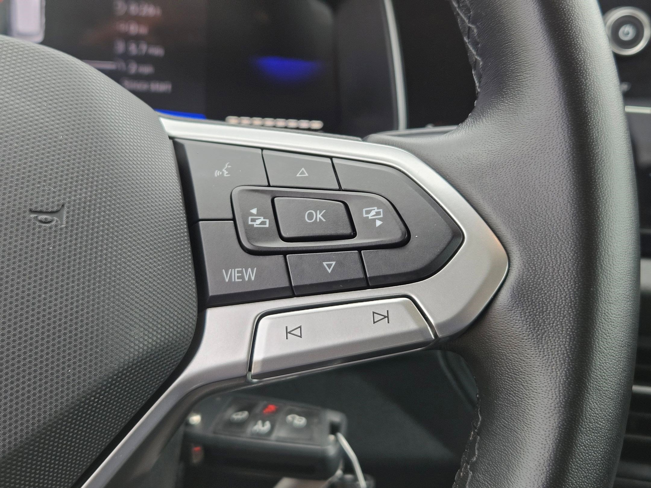 Used 2025 Volkswagen Jetta S FWD image 19