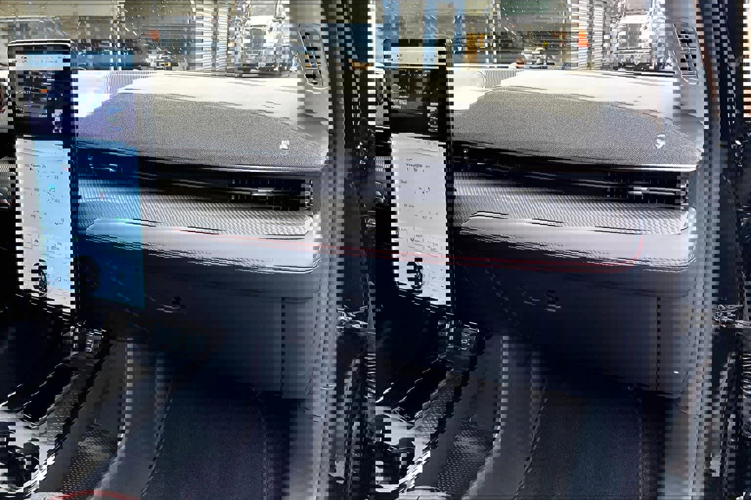 Certified 2025 Ford Mustang Mach-E Premium w/ Sport Appearance Package image 19