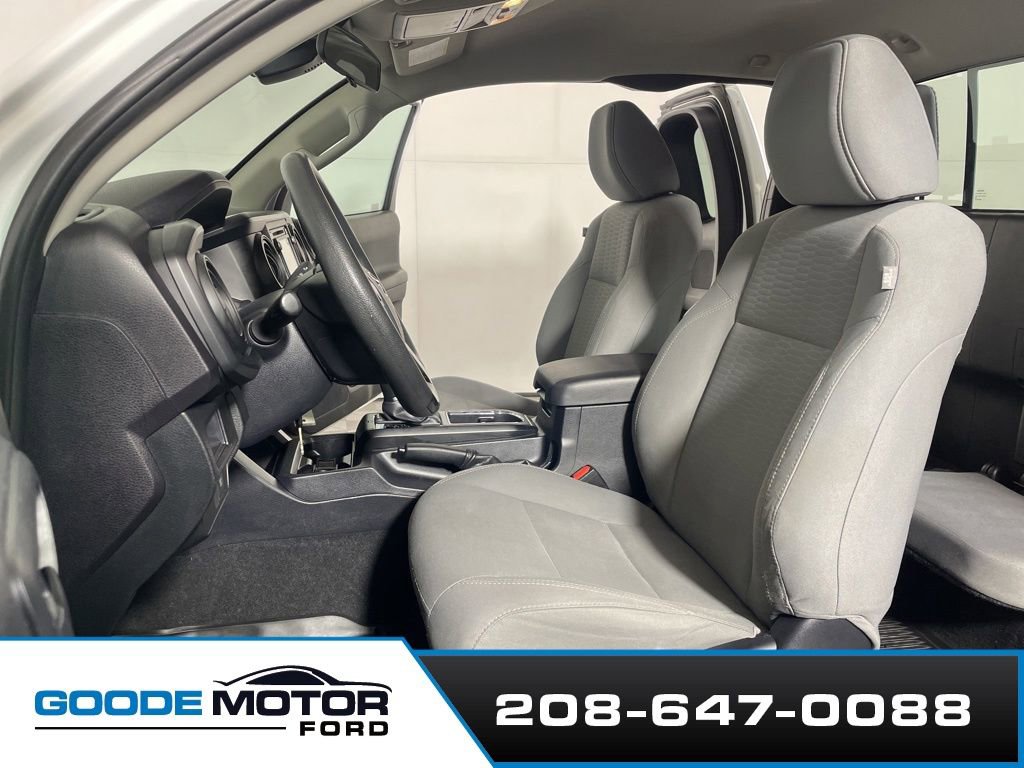 Used 2019 Toyota Tacoma SR w/ SX Package AWD/4WD image 11