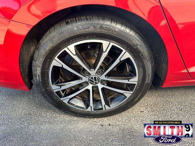 Used 2024 Volkswagen Jetta Sport FWD image 13