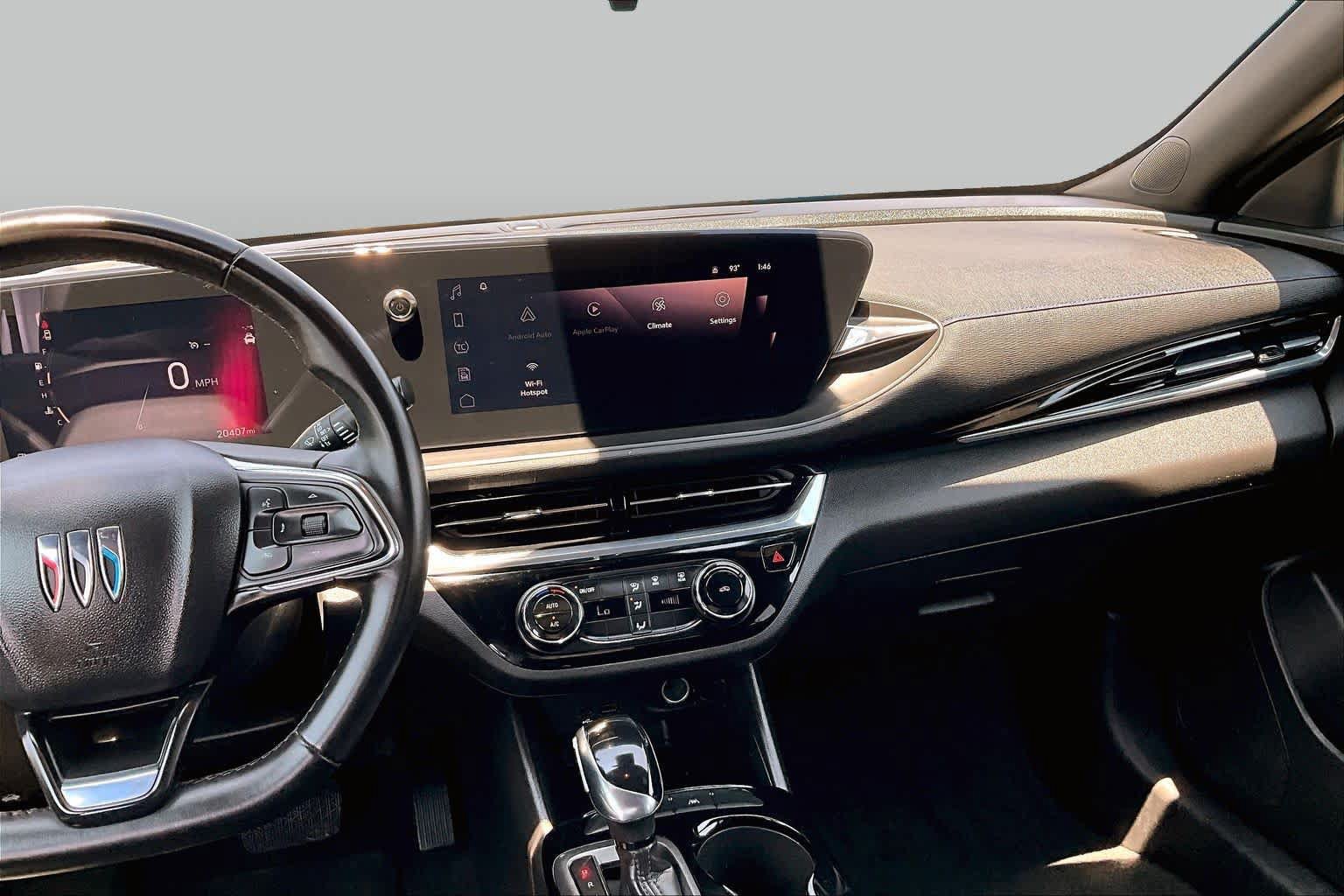 Used 2025 Buick Envista Sport Touring w/ Experience Buick Package FWD image 7