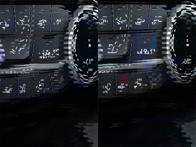 Certified 2022 Ford Escape Titanium w/ Class II Trailer Tow Package image 23