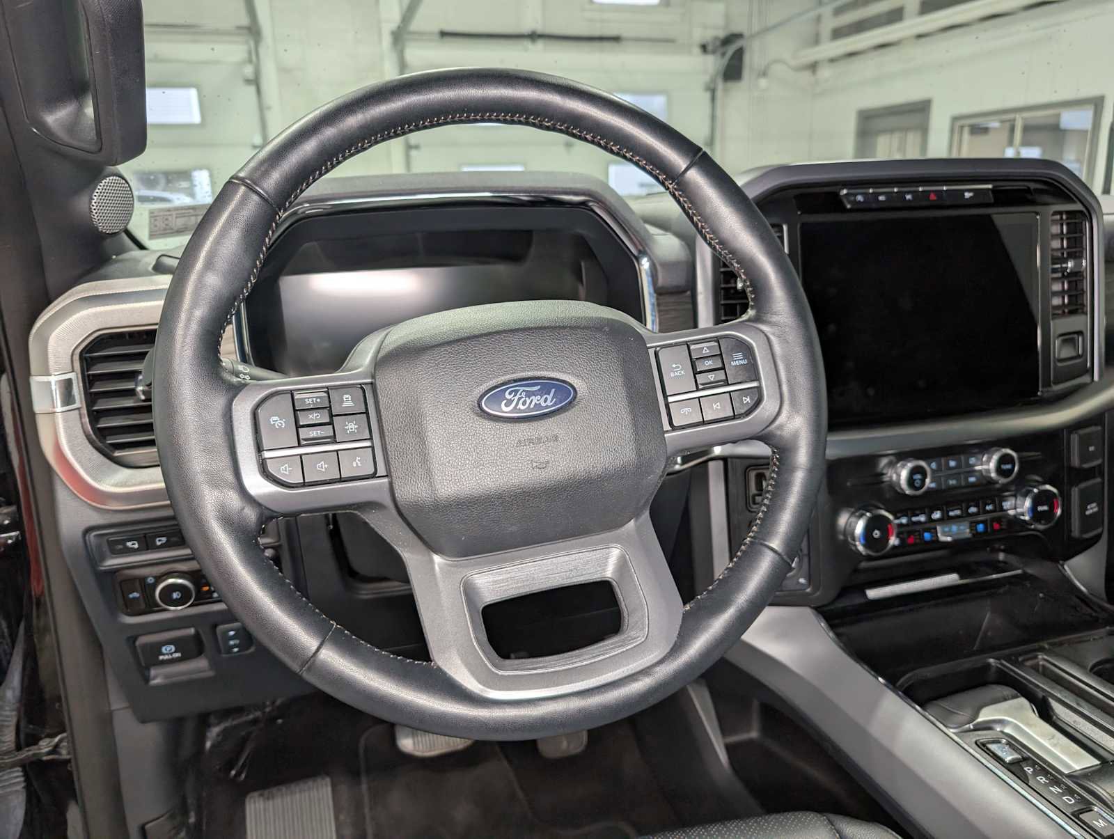 Certified 2024 Ford F150 Lariat w/ Tow/Haul Package AWD/4WD image 41