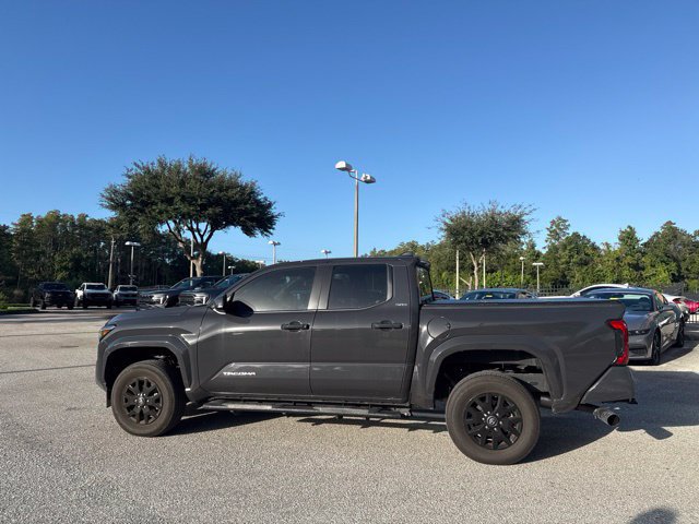 Used 2024 Toyota Tacoma SR5 RWD image 2