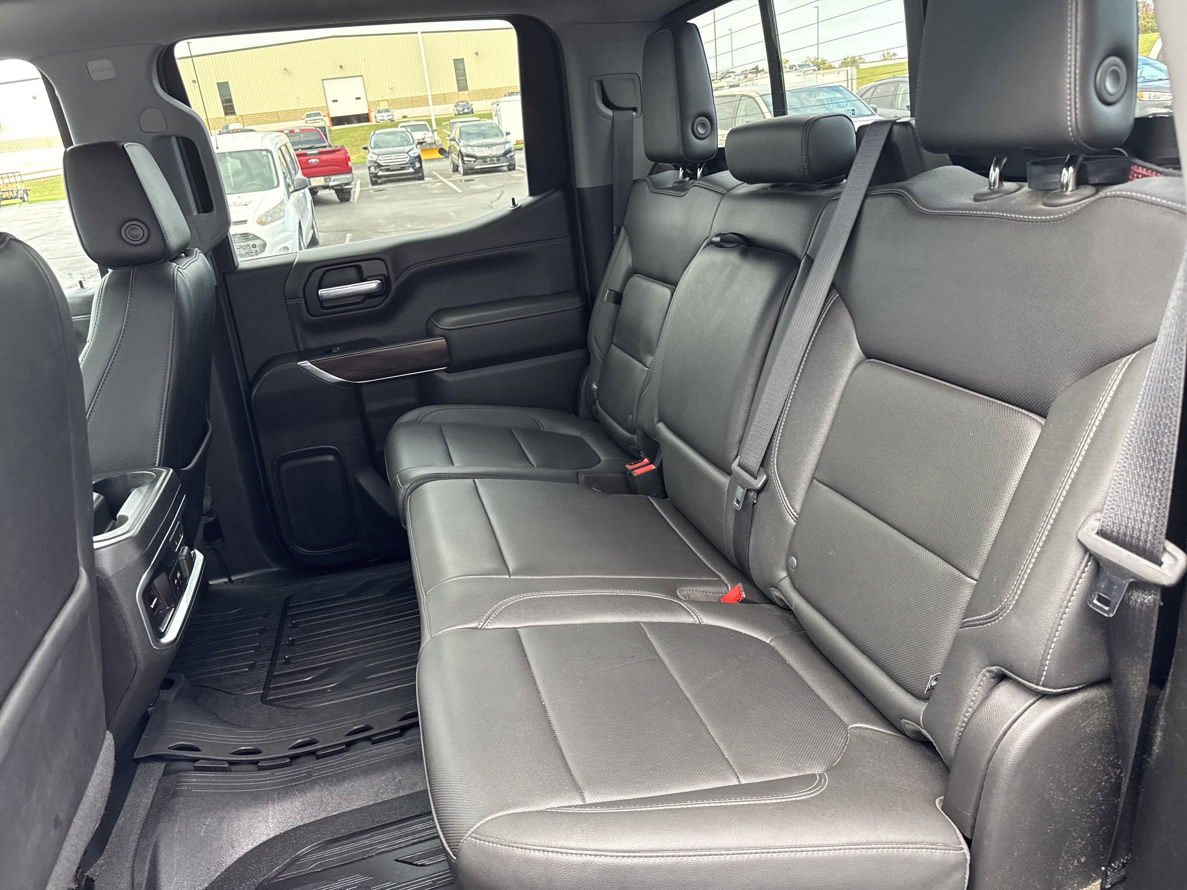 Used 2019 GMC Sierra 1500 SLT w/ SLT Premium Package image 44