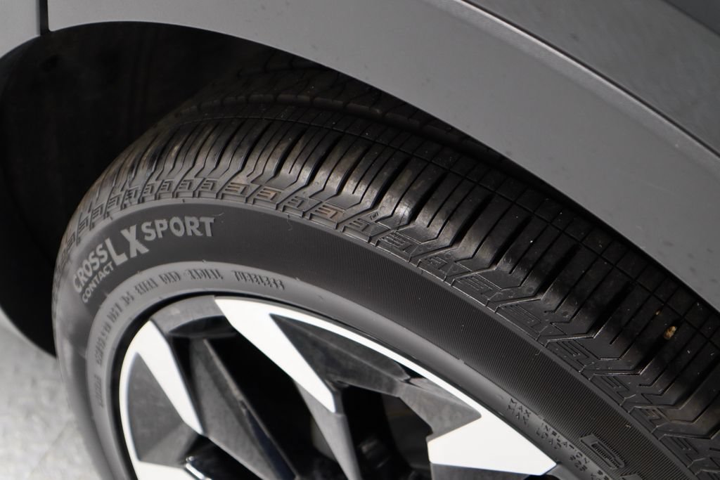 Used 2025 Kia Sorento SX FWD image 22