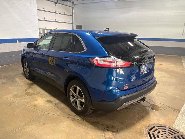 Certified 2024 Ford Edge SEL w/ Convenience Package AWD/4WD image 6
