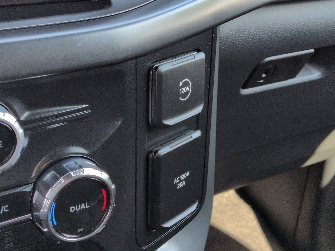 Certified 2024 Ford F150 XLT w/ Equipment Group 302A MID image 22