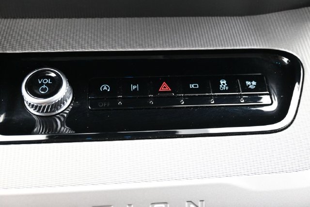 Certified 2025 Ford Expedition Active RWD image 23