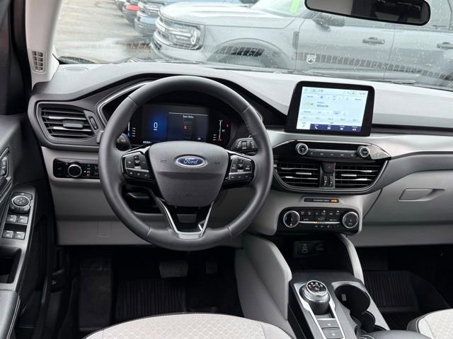 Certified 2024 Ford Escape Active AWD/4WD image 17